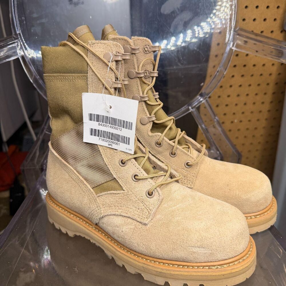 Thorogood Men's Tan and Cream Boots
